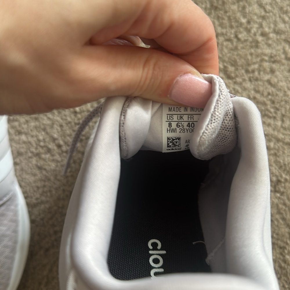 Adidas Cloudfoam women size 8 - Picture 3 of 4